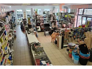 Prodej obchodního prostoru, Mikulov, Brněnská, 860 m2