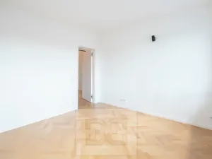 Pronájem bytu 3+kk, Praha - Libeň, Sokolovská, 70 m2