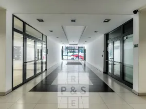 Prodej bytu 2+kk, Praha - Holešovice, Na Maninách, 59 m2