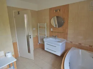 Prodej rodinného domu, Krupka, Letná, 204 m2