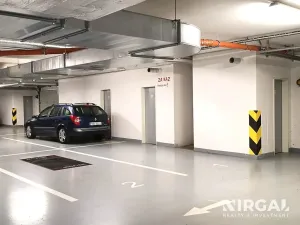 Pronájem garážového stání, Praha - Zličín, Milotická, 15 m2