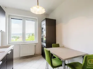 Prodej bytu 3+1, Čebín, 83 m2