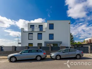 Prodej bytu 2+kk, Praha - Ďáblice, Chřibská, 43 m2