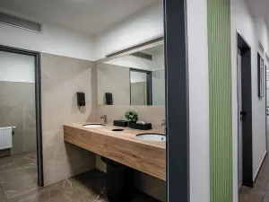 Pronájem restaurace, Praha - Strašnice, Nad vodovodem, 164 m2