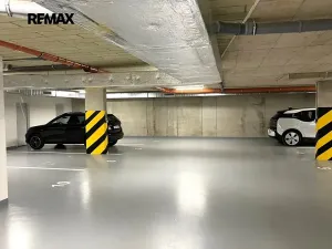 Pronájem bytu 2+kk, Praha - Řepy, Karlovarská, 59 m2