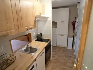Pronájem bytu 2+kk, Praha - Krč, Hurbanova, 32 m2