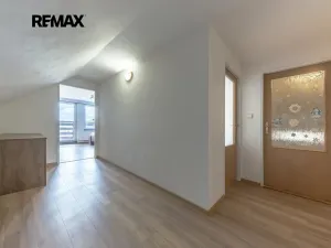 Pronájem bytu 4+kk, Ovčáry, 128 m2