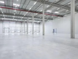 Pronájem skladu, Praha - Hostivař, K pérovně, 4222 m2