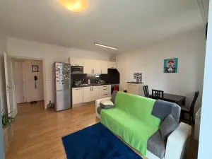Pronájem bytu 2+kk, Brno, Mojmírovo náměstí, 44 m2