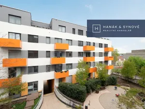 Pronájem bytu 2+kk, Brno, Mojmírovo náměstí, 44 m2