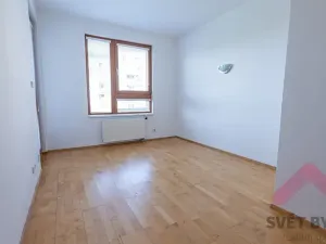 Pronájem bytu 3+kk, Praha - Záběhlice, Mattioliho, 81 m2