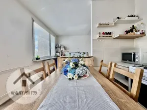 Prodej bytu 3+1, Slaný, Pražská, 71 m2