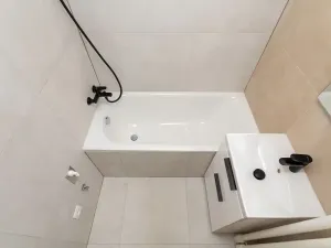 Prodej bytu 3+kk, Praha, Na Šutce, 62 m2