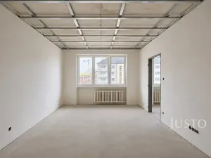 Prodej bytu 2+1, Písek, Budovatelská, 66 m2