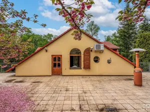 Prodej vily, Unhošť, Lipová, 470 m2