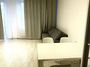 Pronájem bytu 1+kk, Praha - Letňany, Škrábkových, 40 m2