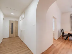 Pronájem bytu 4+1, Praha - Vyšehrad, Vratislavova, 101 m2