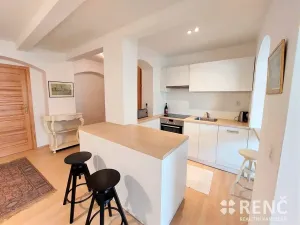 Pronájem bytu 2+1, Brno, Zeyerova, 76 m2