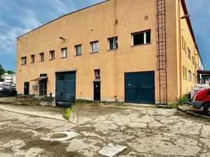 Prodej obchodního prostoru, Brno, Hněvkovského, 1574 m2