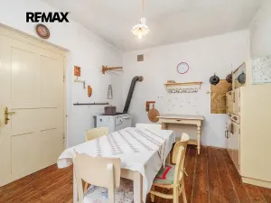 Prodej rodinného domu, Hlohovice, 160 m2