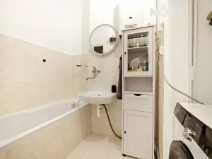 Prodej bytu 2+kk, Praha - Vršovice, Vršovická, 49 m2