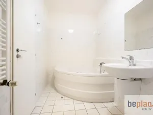 Prodej bytu 2+kk, Brno, Majdalenky, 63 m2