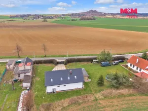 Prodej rodinného domu, Podhradí - Čejkovice, 225 m2