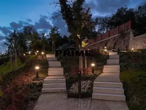 Pronájem bytu 2+kk, Praha - Smíchov, Holečkova, 74 m2