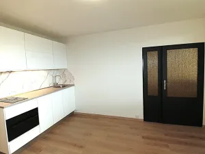 Prodej bytu 2+kk, Praha - Lhotka, Jílovská, 40 m2