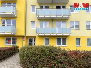 Prodej bytu 1+kk, Praha - Horní Měcholupy, Boloňská, 33 m2