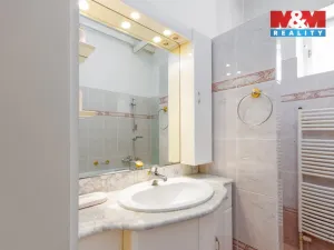 Prodej atypického bytu, Orlová - Město, Fr. Palackého, 140 m2