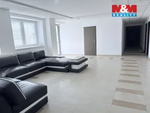 Pronájem bytu 1+kk, Pardubice - Semtín, 35 m2