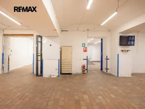 Pronájem kanceláře, Rudná, Masarykova, 1270 m2