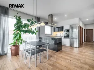 Prodej bytu 4+kk, Česká Bříza, 102 m2
