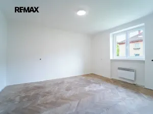 Prodej bytu 2+1, Chocerady, 69 m2