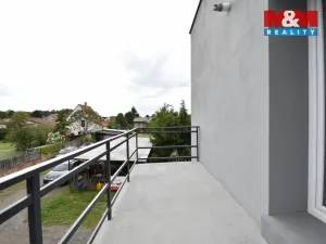 Prodej komerční nemovitosti, Libiš, 300 m2