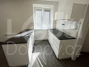 Prodej bytu 2+kk, Jeseník, Vančurova, 45 m2