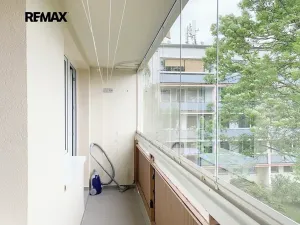 Pronájem bytu 2+kk, Praha - Motol, Weberova, 39 m2
