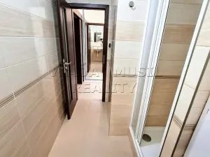 Pronájem bytu 2+kk, Praha - Kamýk, Zárubova, 42 m2