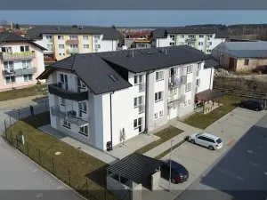 Pronájem bytu 2+kk, Trhové Sviny, Za Pilou, 47 m2
