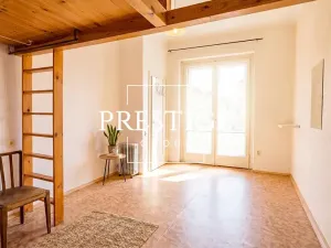 Pronájem bytu 2+1, Praha - Karlín, Sokolovská, 60 m2