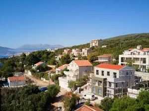Prodej bytu 3+kk, Bigova, Černá Hora, 86 m2