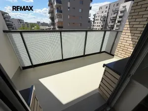 Pronájem bytu 2+kk, Praha - Hloubětín, Waltariho, 54 m2