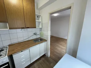 Prodej bytu 1+1, Praha - Libeň, Drahobejlova, 27 m2