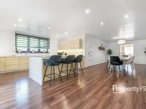 Prodej rodinného domu, Kyselovice, 290 m2