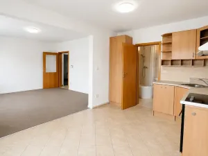 Prodej bytu 1+kk, Praha - Horní Počernice, Dandova, 37 m2