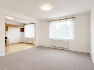 Prodej bytu 1+kk, Praha - Horní Počernice, Dandova, 37 m2