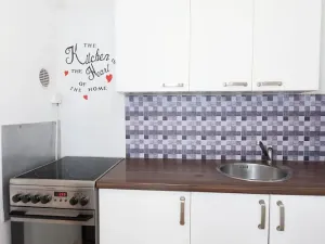 Pronájem bytu 2+kk, Praha - Ruzyně, Ciolkovského, 46 m2
