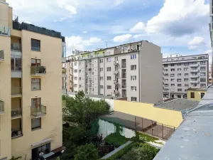 Prodej bytu 1+1, Praha - Holešovice, Na Maninách, 33 m2