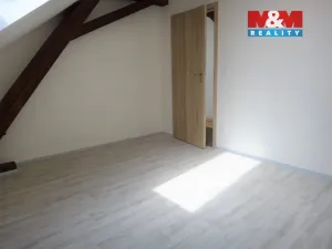 Pronájem bytu 2+kk, Velká Dobrá, Kladenská, 47 m2
